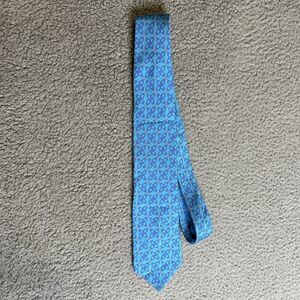 Brooks Brothers Tie 100% Silk Blue Chain Geometric Made in USA Italy Print 3"